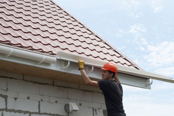 Cost of Rain Gutter Repair in Albuquerque