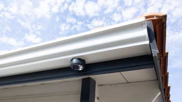 Cost of Seamless Gutters Installation in Albuquerque